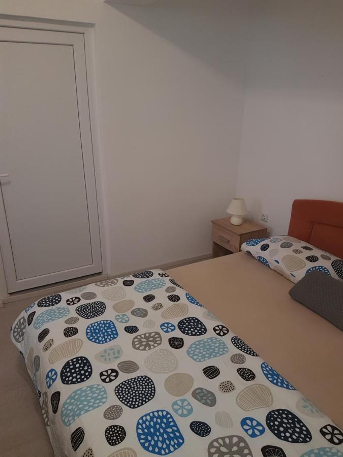 Apartma Irena Novi Vinodolski Exterior foto